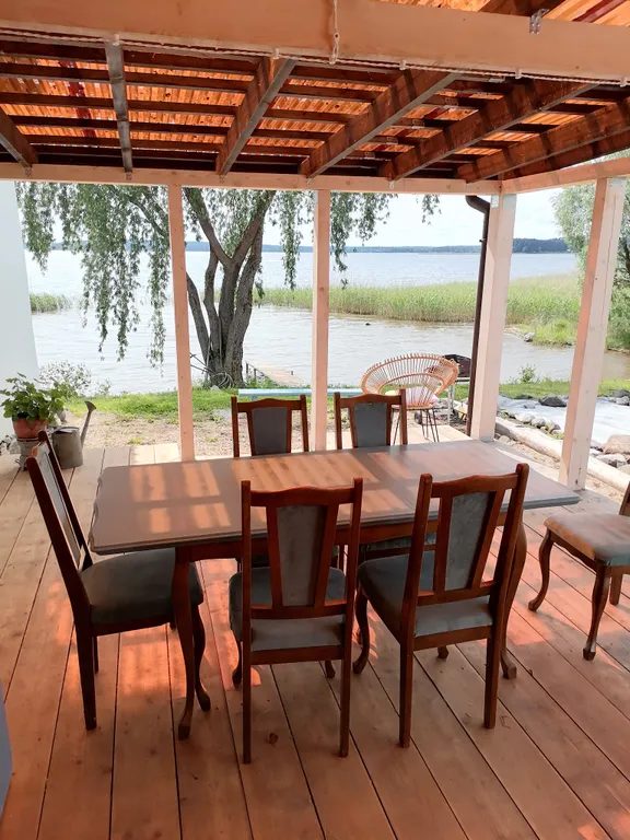 Дом на берегу Селигера