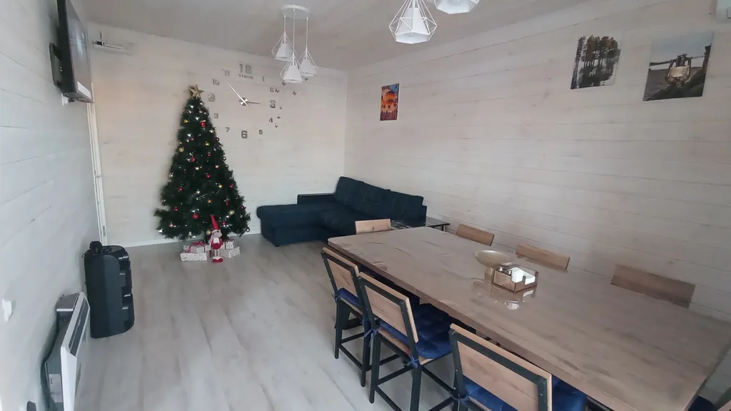 Уютный новый коттедж с видом на море