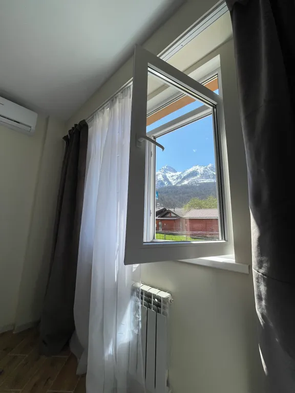 Апартаменты с тремя спальнями и гостиной напротив казино