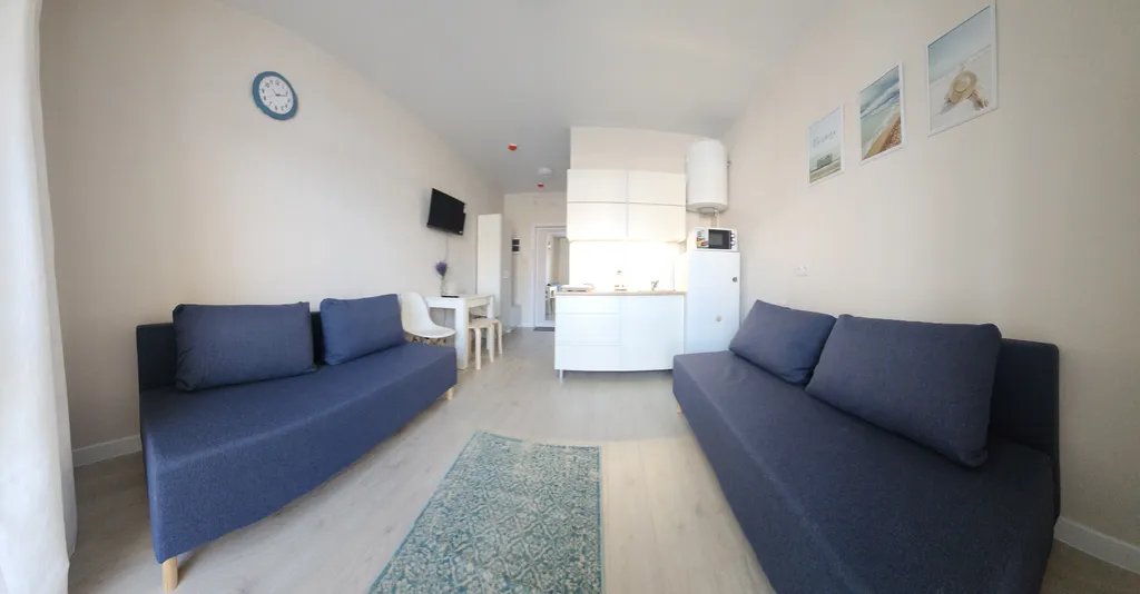 Студия в новом корпусе с видом на бассеин и горы