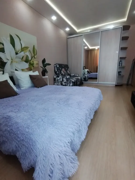 Уютная квартира у озера Разлив с лесопарком