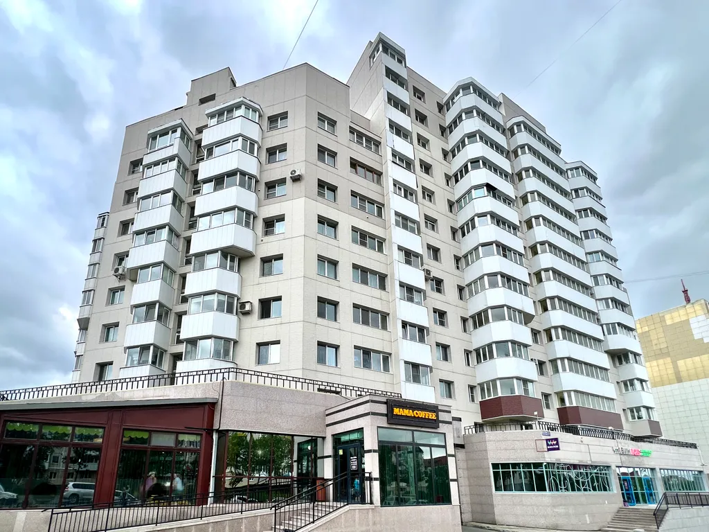 3-комнатные апартаменты на площади Победы