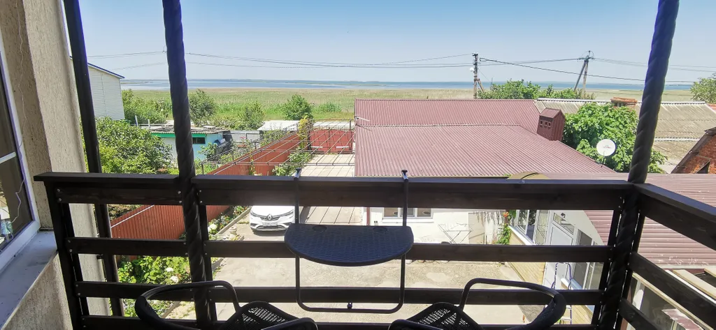 Уютная комната в частном доме у моря, удобства на этаже