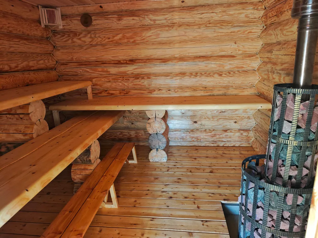 Вилла Личи, сруб с подогреваемым бассейном и баней