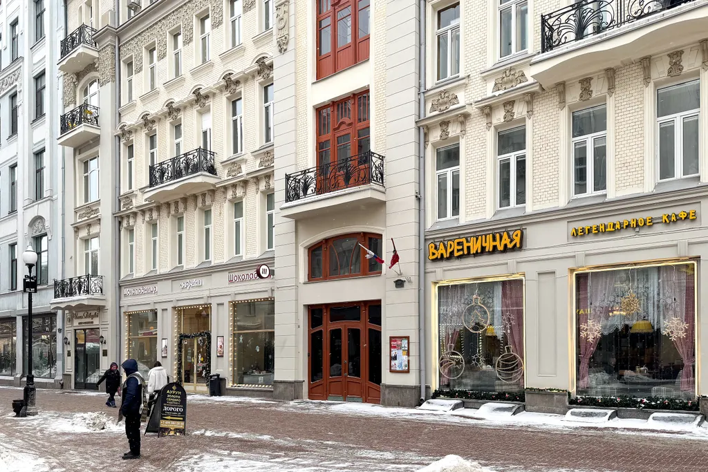 Квартира Супер комната для проживания на 2х с видом на Арбат — Москва