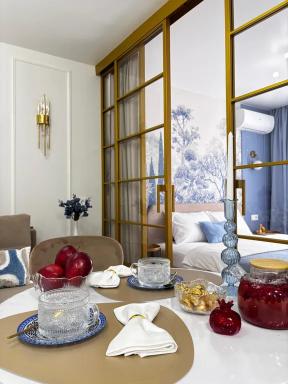 Красивая квартира в центре города.