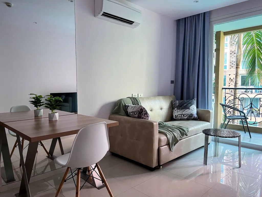 Большая евродвушка в Atlantis