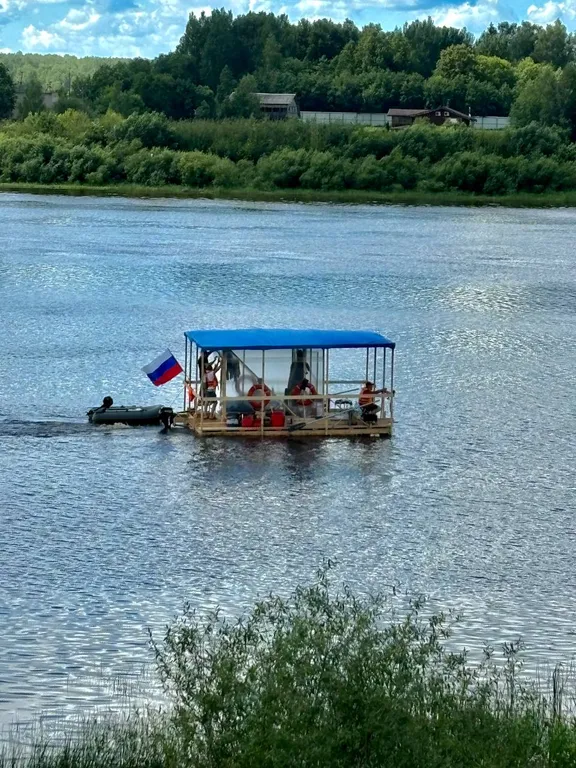 Smaland Ranta house-шале на высоком берегу с видом на реку и закат