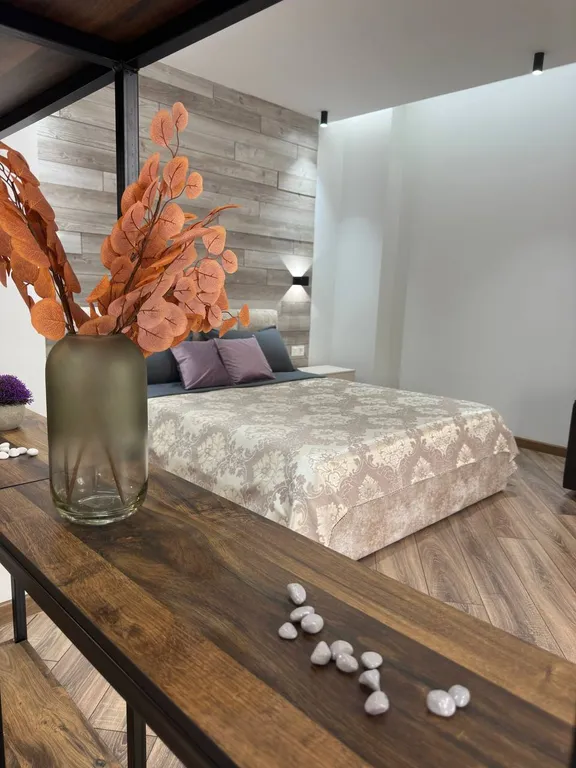 Квартира Студия в лофт стиле с видом на горы около арбата на 9 этаже — Алматы