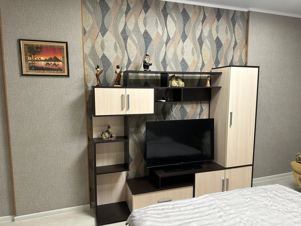 Уютная квартира в новом районе центра города, Вид на парк