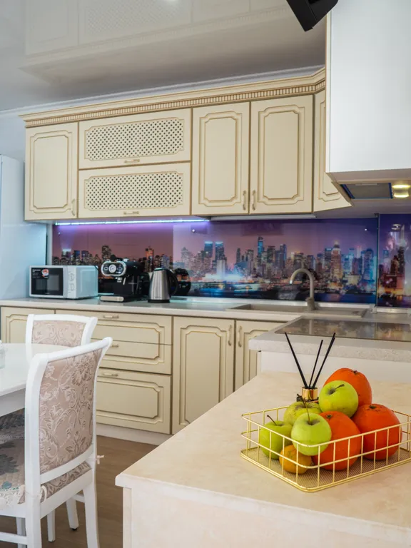 Уютная студия с видом на море и город