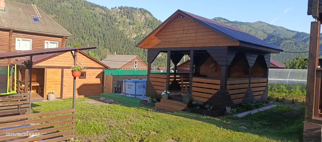 Домик в уютном тихом уголке