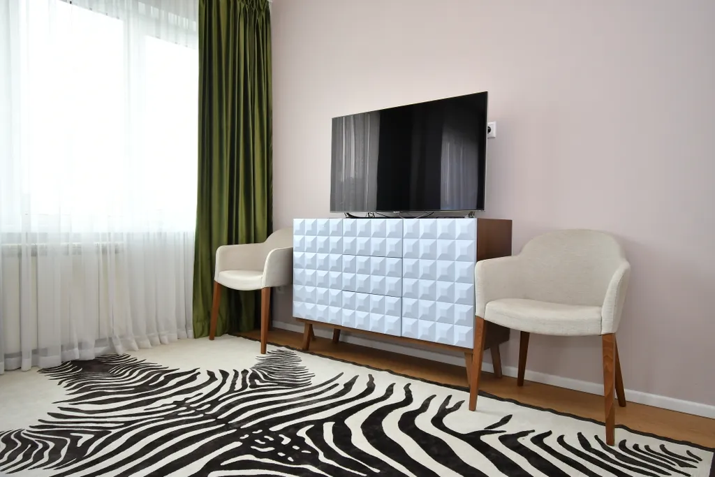 Дизайнерский люкс в центре с 2 спальнями