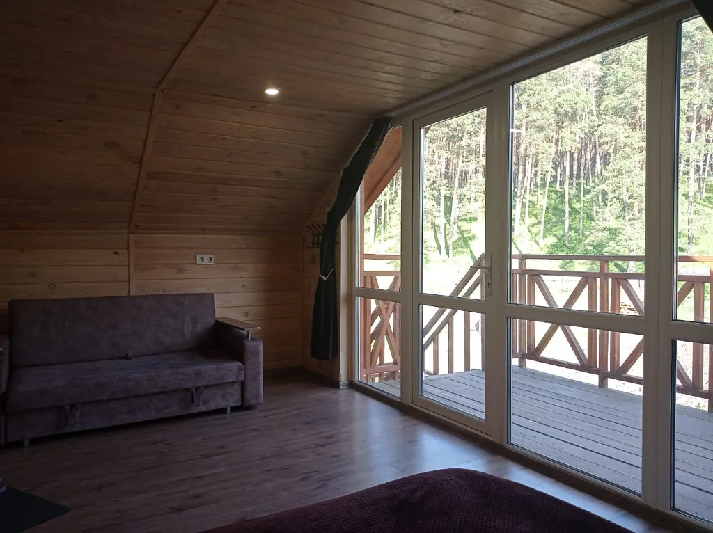 Коттедж Мансарда-студия с отдельным входом — аренда посуточно в Чемал