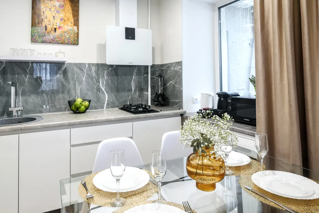 Атмосферная двухкомнатная квартира