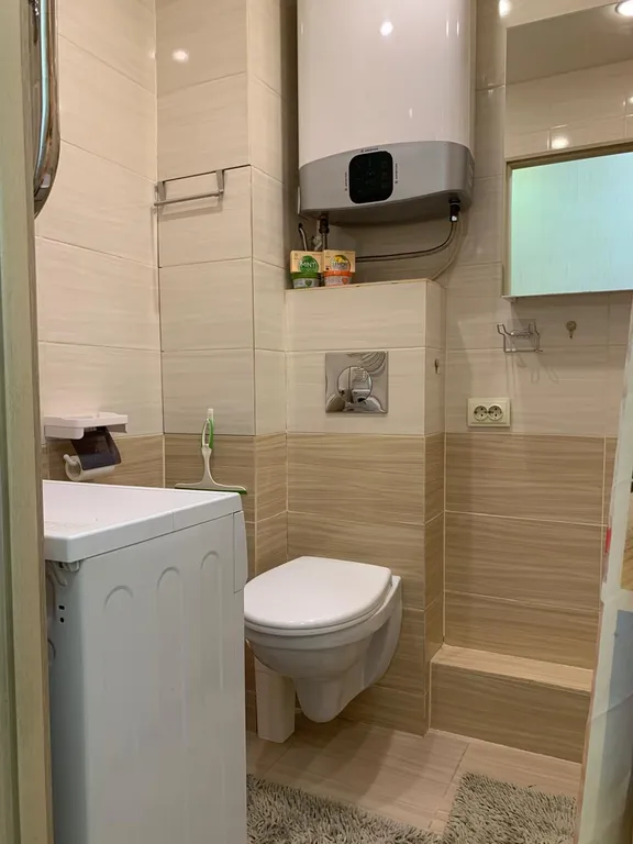 2-комнатная квартира в сердце города, рядом с Горным воздухом