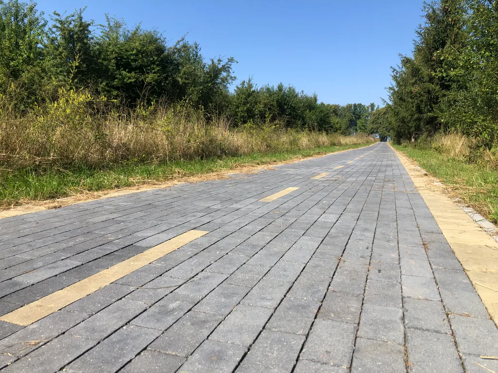 Домик у моря