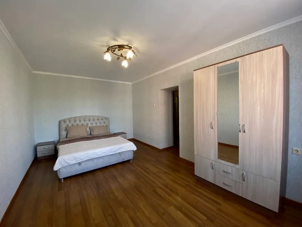 Уютная квартира в центре города — аренда посуточно в Чита