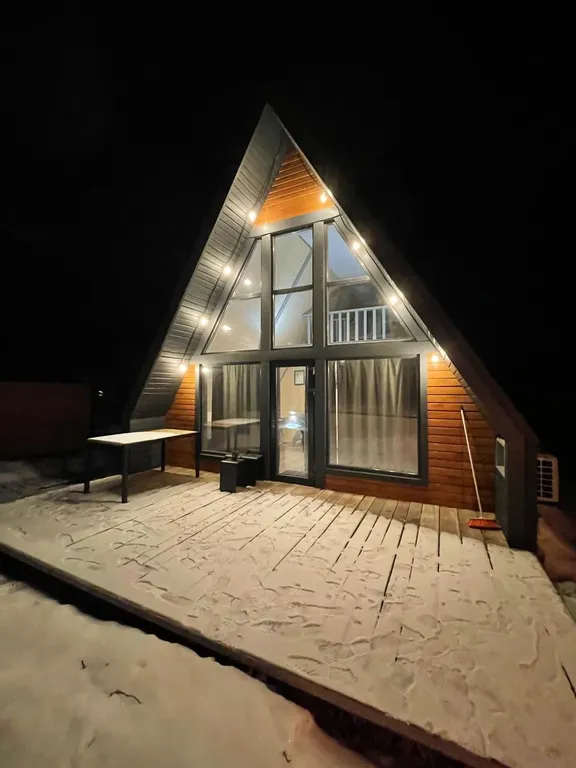 Уютный барн в дубах