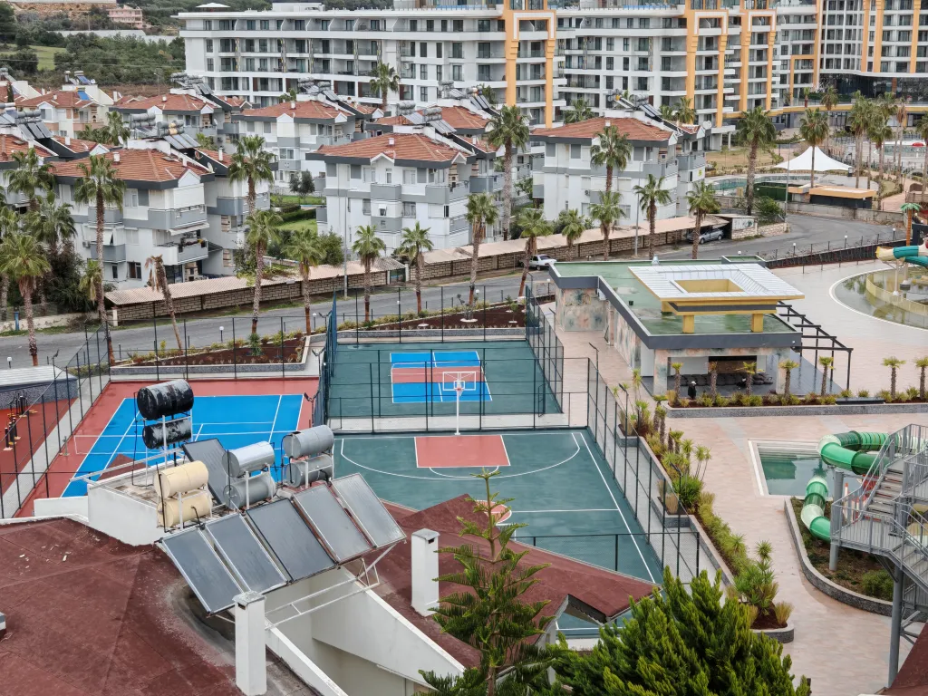 Квартира 1+1 в Azura World c видом на бассейн и аквапарком