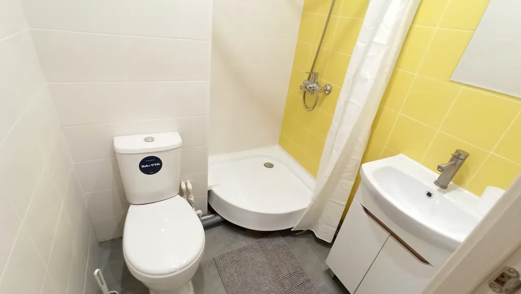 Квартира-студия возле ЖД Вокзала для проживания двоих гостей