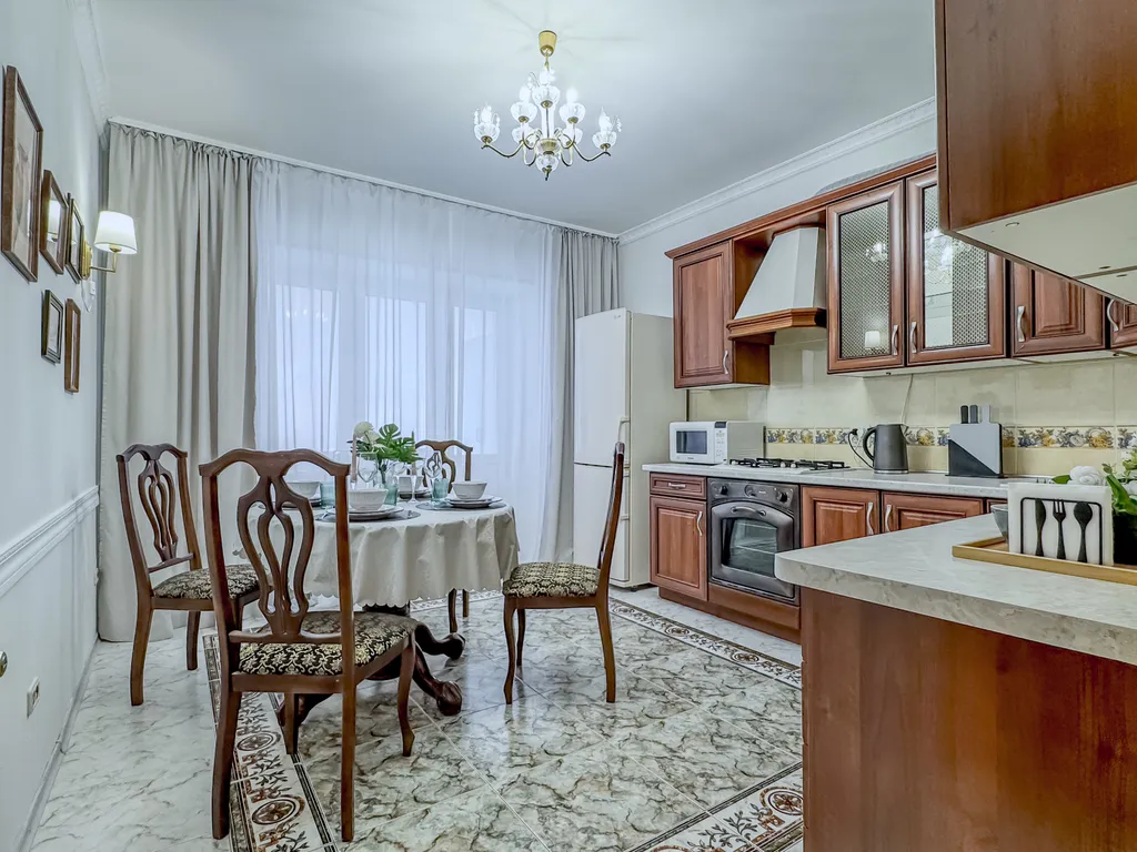 Просторная квартира рядом с парком