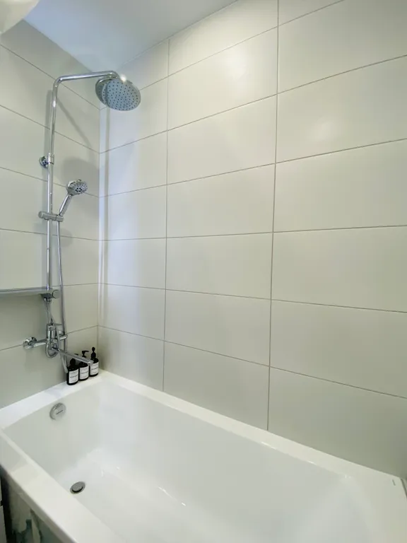 Квартира Квартира в новом доме 2+2 — Тюмень