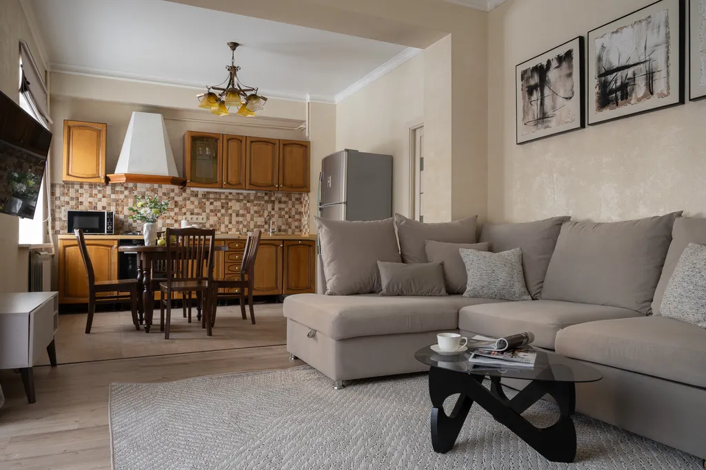 Просторные апартаменты в историческом доме