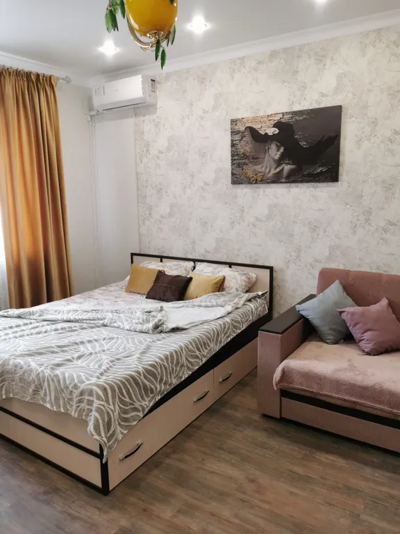 Квартира Уютная новая однушка — аренда посуточно в Оренбург