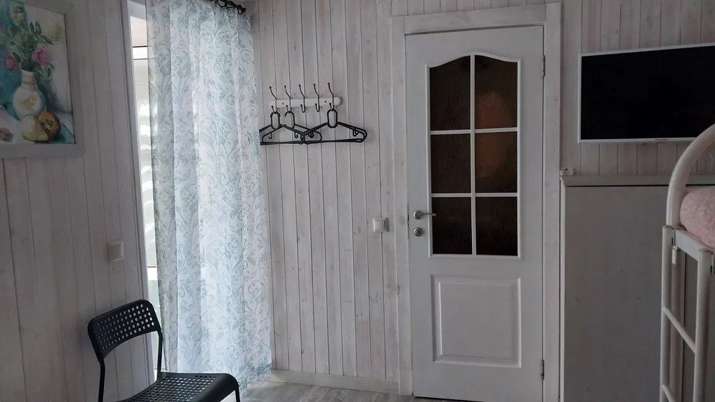 Домик с удобствами и кухней Персиковая поляна