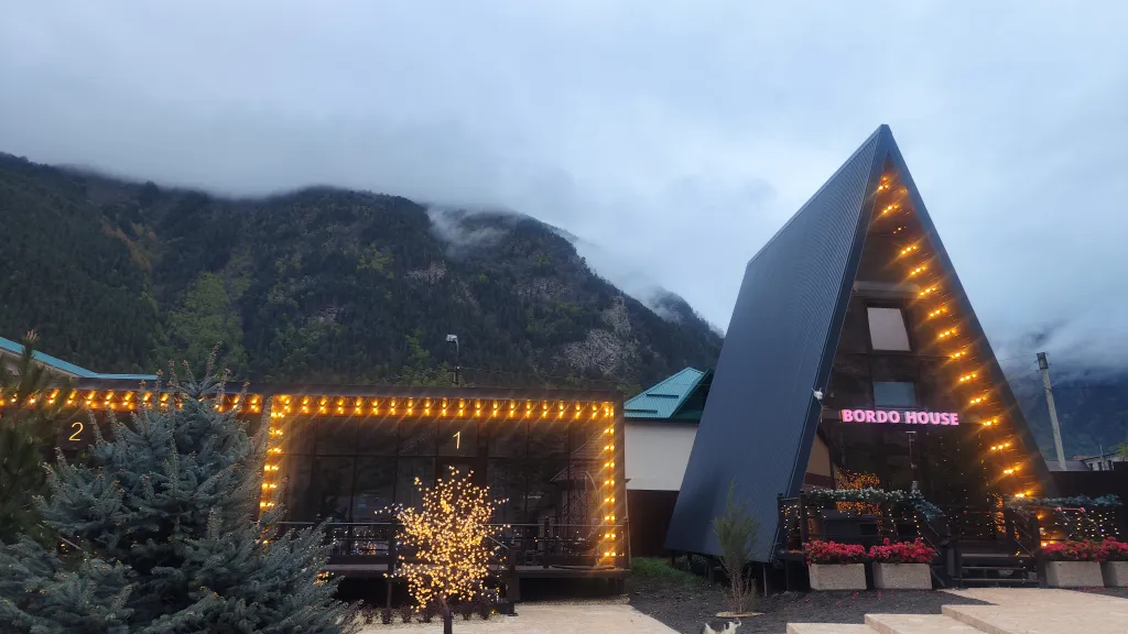 Уютный шале в горах Приэльбрусья