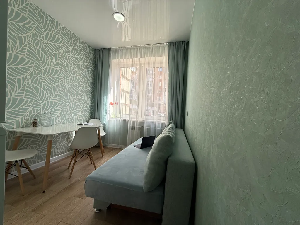 Дизайнерский апартамент у реки Ангара