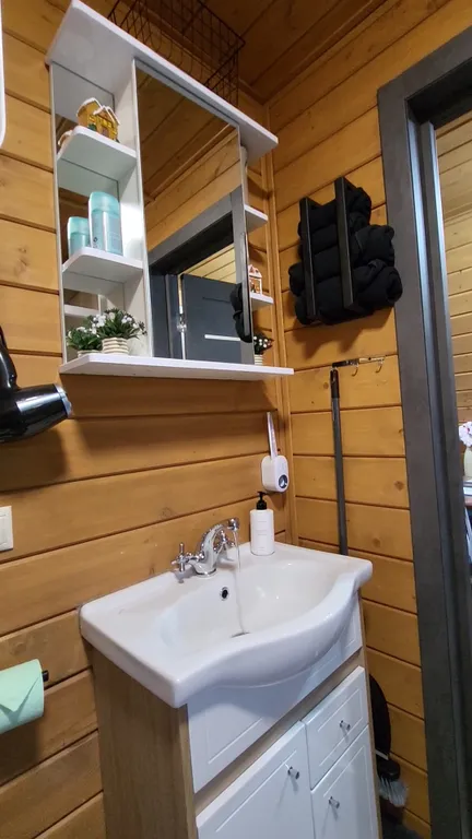 Уютный домик в стиле а-фрейм