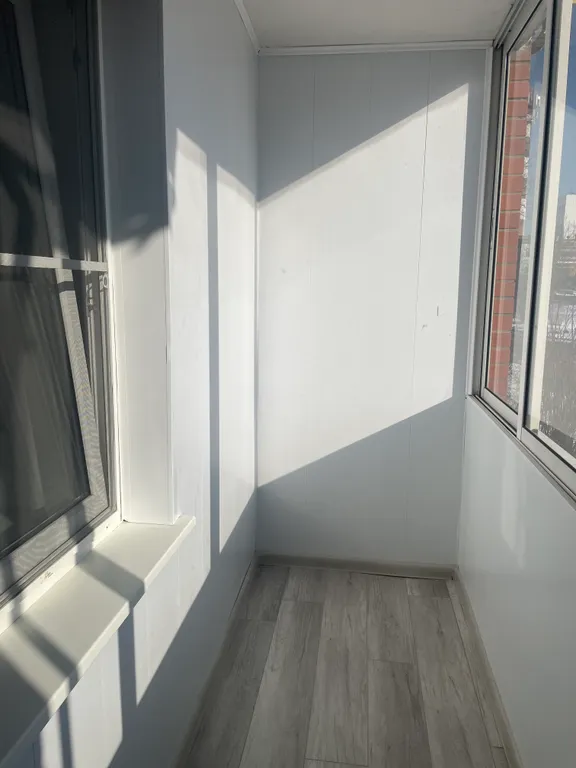 Просторная квартира с кухней-эркер