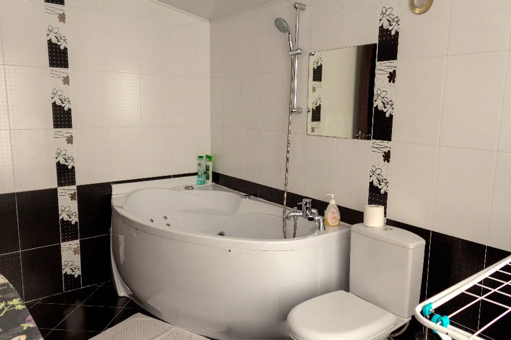 4-комнатная Квартира