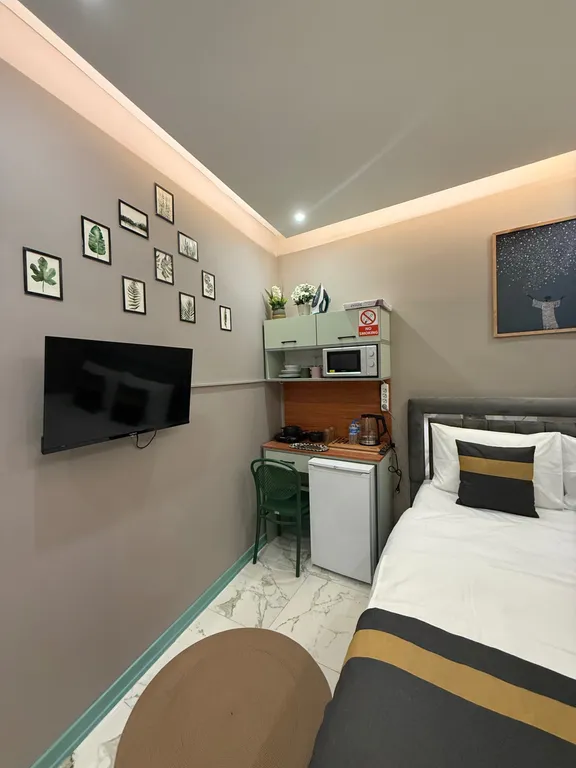 Уютная, тёплая студия рядом с метро