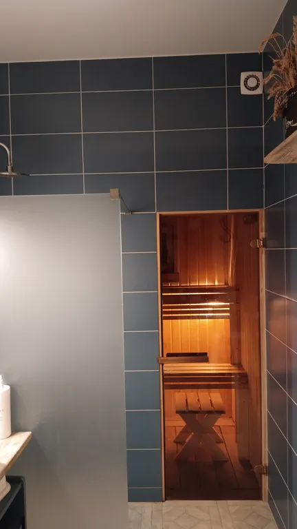 Домик у леса с сауной