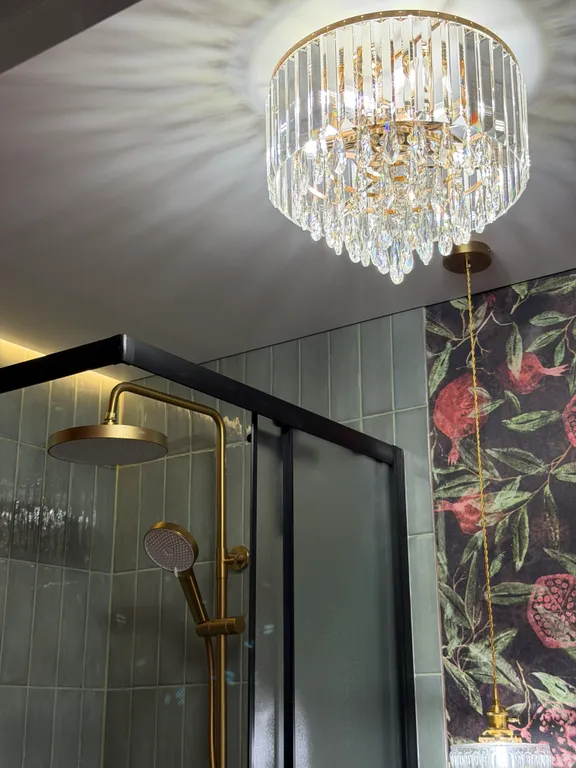 Двухкомнатная квартира в новом доме с дизайнерским ремонтом