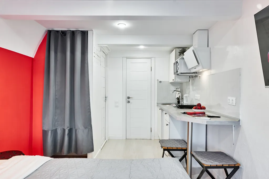 Квартира Квартира Апартамент в красных оттенках интерьера — Москва