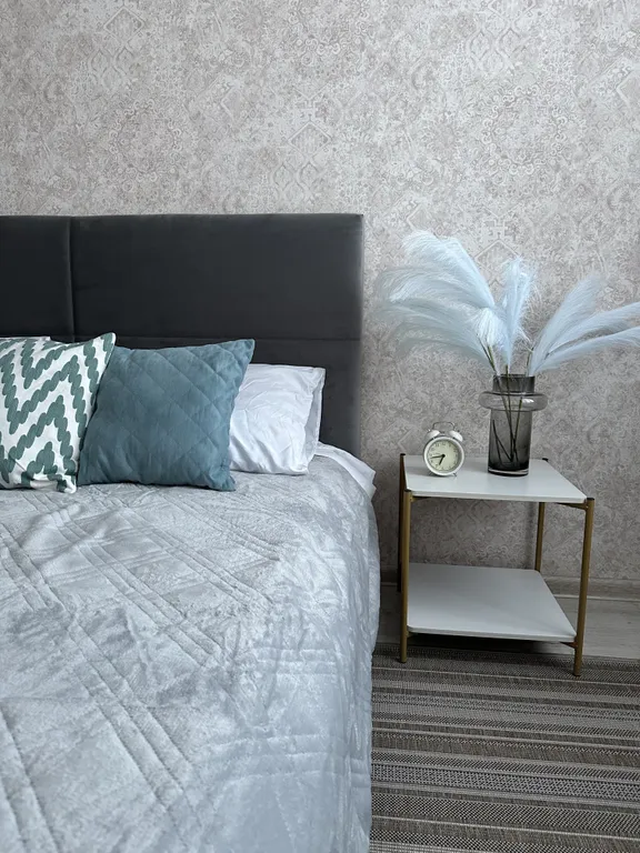 Квартира 2-комнатная Квартира — Тельмана