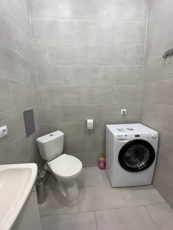 Уютная квартира с мансардными окнами