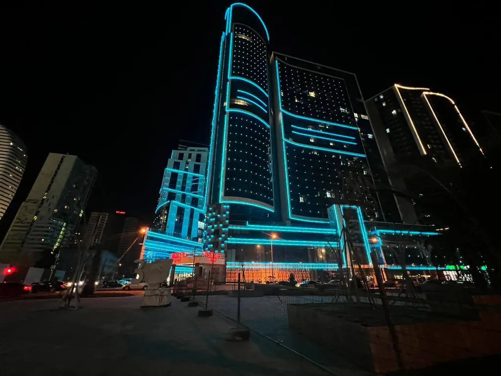 Студия с новым ремонтом в Dar Tower