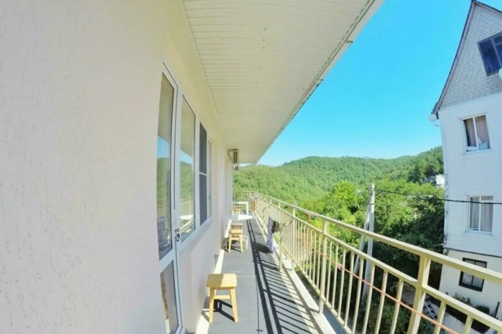 Двухместный номер с балконом и видом на горы