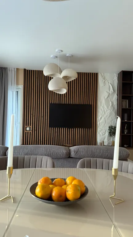 Дом с сауной и террасой а видом на сад