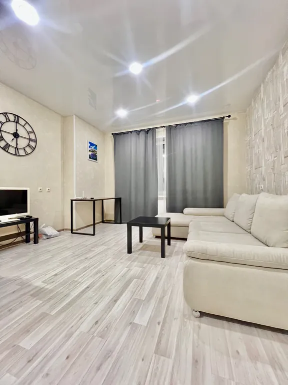 2-комнатная Квартира — аренда посуточно в Пермь