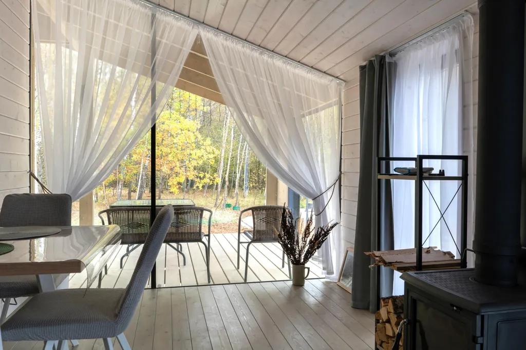 Дом у леса с камином