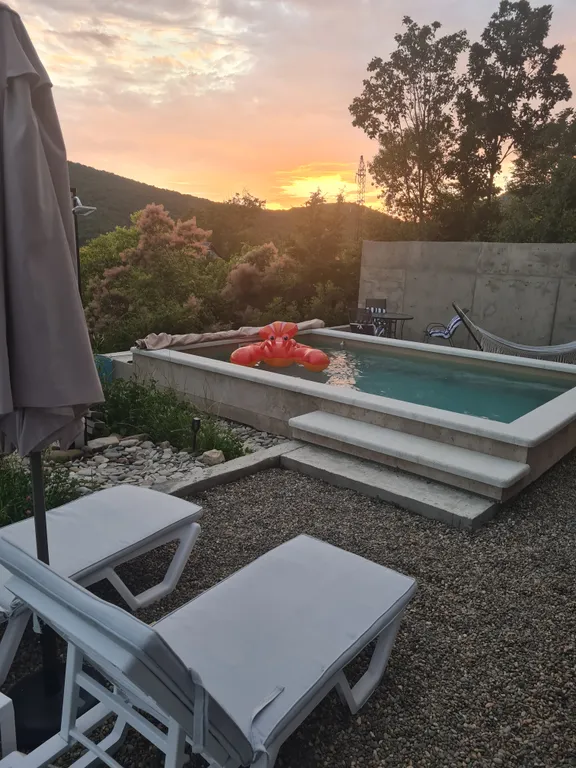 Новый коттедж в горах Mon Repos