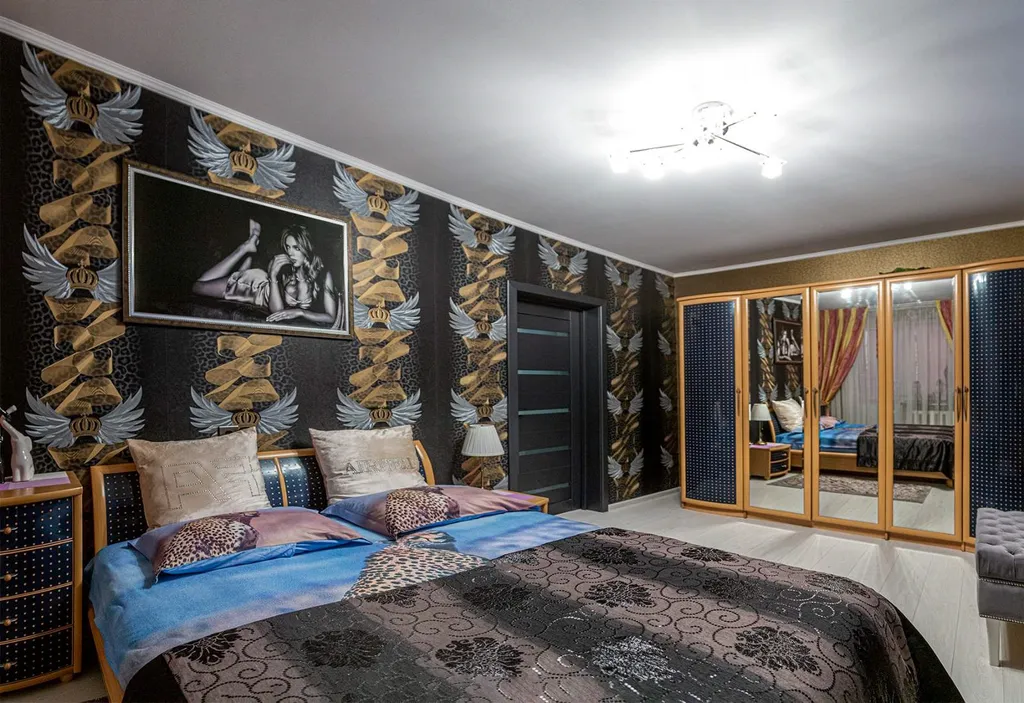 Premium студия в центре с большой ванной,отдельной спальней,парковка.