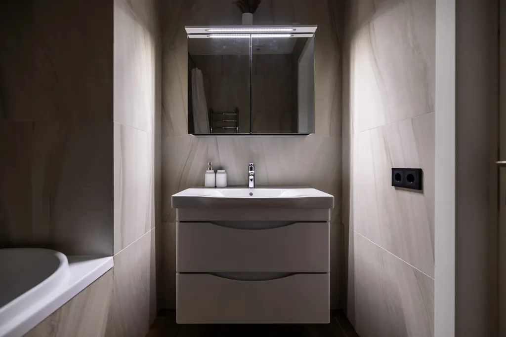 Квартира АПАРТАМЕНТЫ ТРЕХКОМНАТНЫЕ 'ФЭМИЛИ ОНЛИ ФЛЭТПОРТ', для 6 гостей — Москва