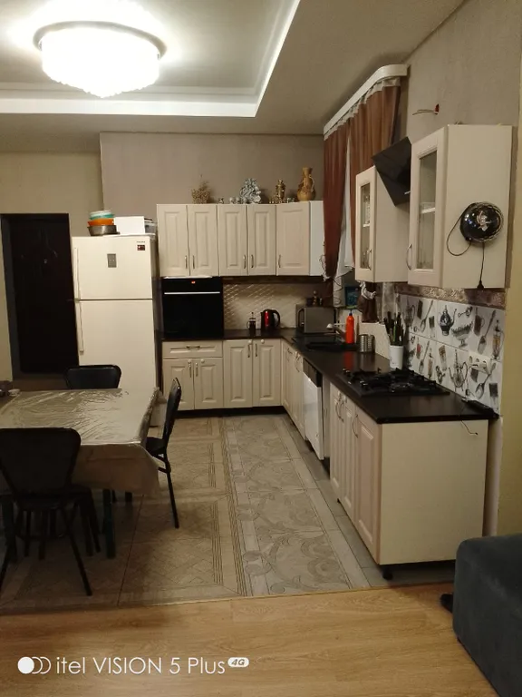 Просторный загородный дом